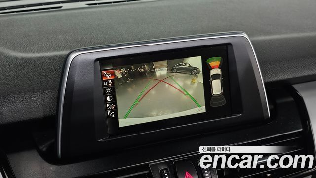 BMW 2-Series 2015 — photo 22