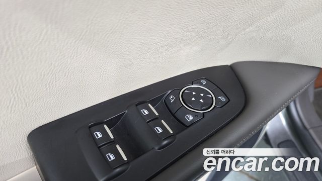 Lincoln Nautilus 2020 — photo 36