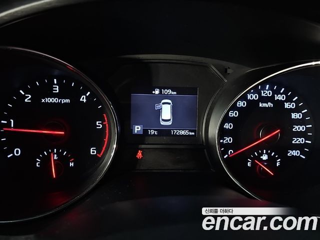 Kia Canival 2019 — photo 8