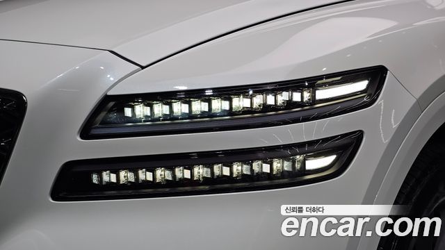 Genesis GV80 2024 — photo 8