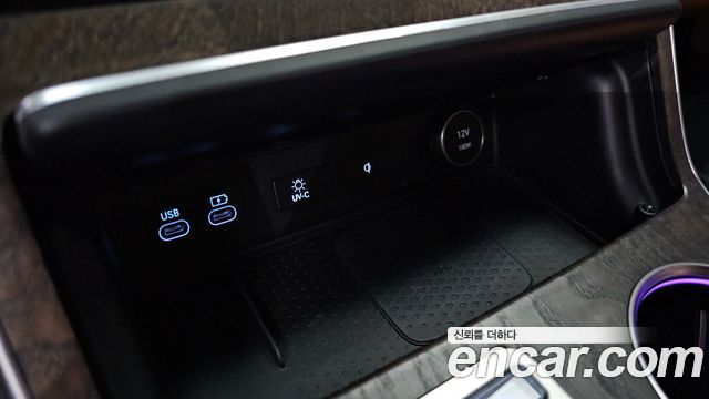 Genesis GV80 2024 — photo 31