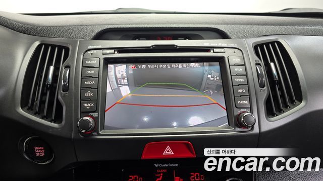 Kia Sportage 2011 — photo 14