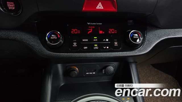 Kia Sportage 2011 — photo 15