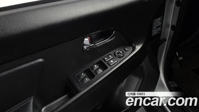 Kia Sportage 2011 — photo 16