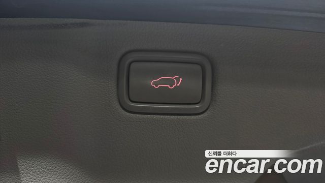 Kia Canival 2016 — photo 32
