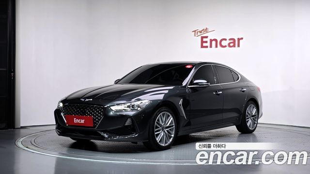Genesis G70 2020 — photo 1