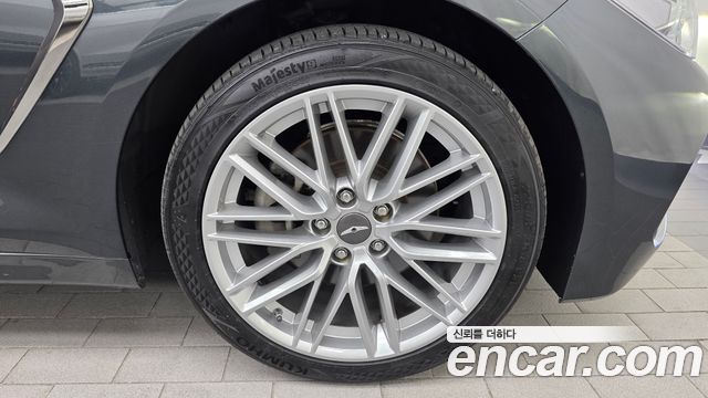Genesis G70 2020 — photo 7