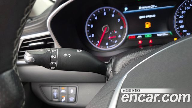 Genesis G70 2020 — photo 34