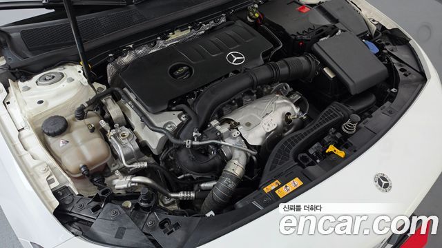 Mercedes-Benz A-Class 2021 — photo 6