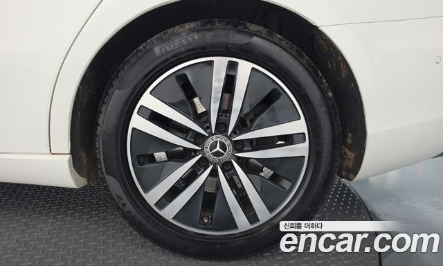 Mercedes-Benz A-Class 2021 — photo 7