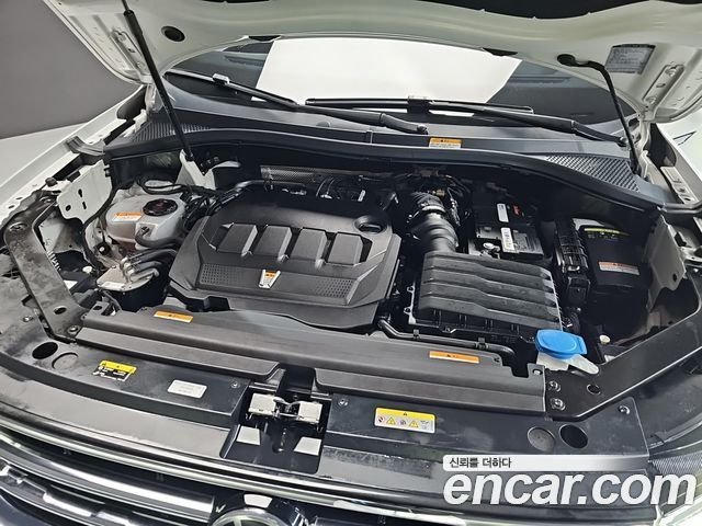 Volkswagen Tiguan 2022 — photo 6