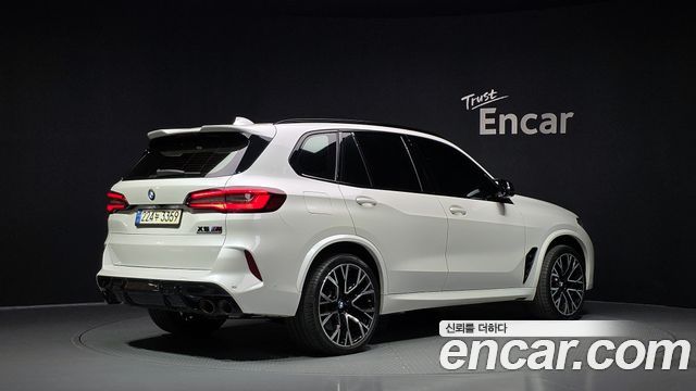 BMW X5M 2021 — photo 2