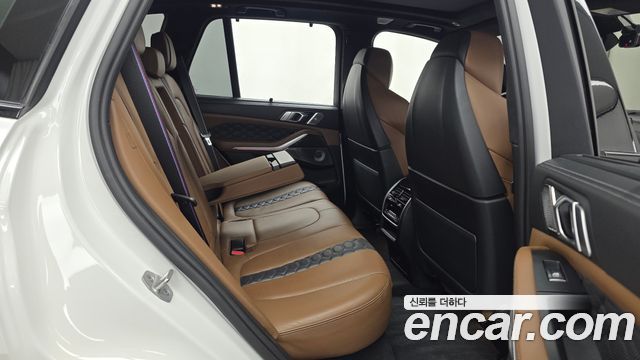 BMW X5M 2021 — photo 17
