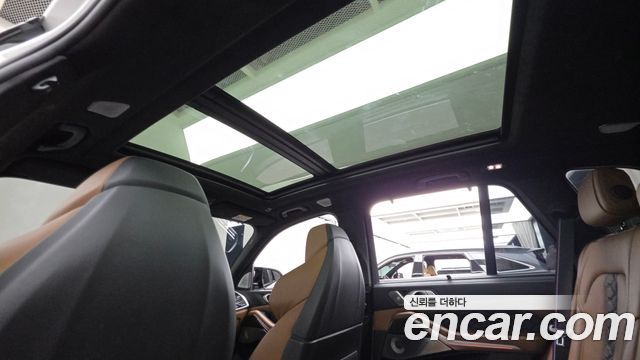 BMW X5M 2021 — photo 22