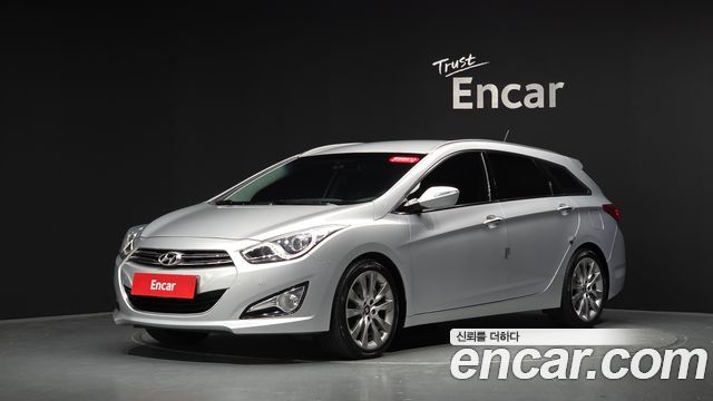 Hyundai i40 2012 — photo 35