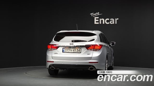 Hyundai i40 2012 — photo 4