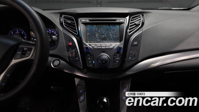 Hyundai i40 2012 — photo 20