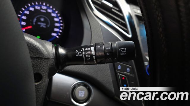 Hyundai i40 2012 — photo 29