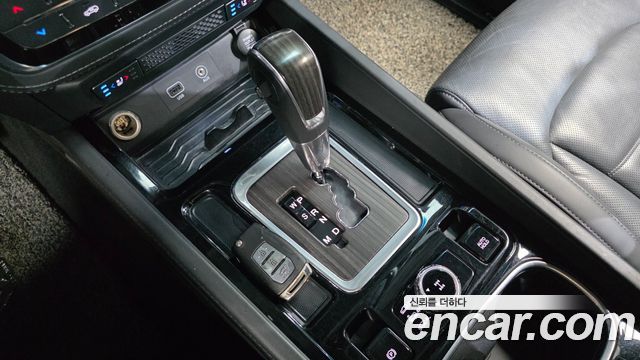 KG Mobility Rexton 2018 — photo 9