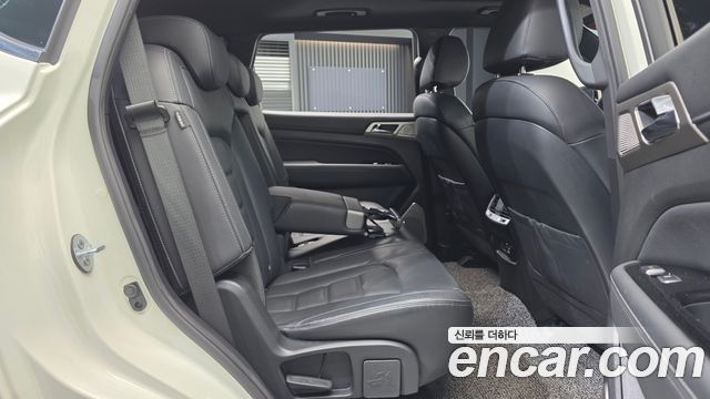 KG Mobility Rexton 2018 — photo 12
