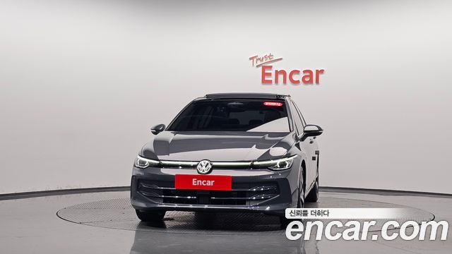 Volkswagen Golf 2026 — photo 3