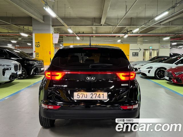 Kia Sportage 2016 — photo 4