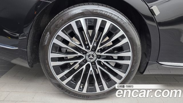 Mercedes-Benz S-Class 2021 — photo 5