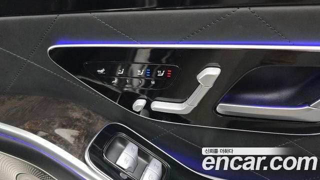 Mercedes-Benz S-Class 2021 — photo 24