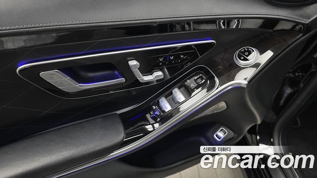 Mercedes-Benz S-Class 2021 — photo 29
