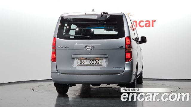 Hyundai Starex 2021 — photo 4