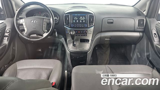 Hyundai Starex 2021 — photo 7