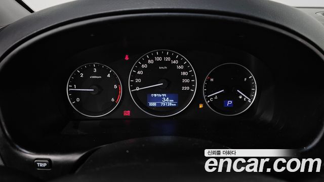 Hyundai Starex 2021 — photo 8