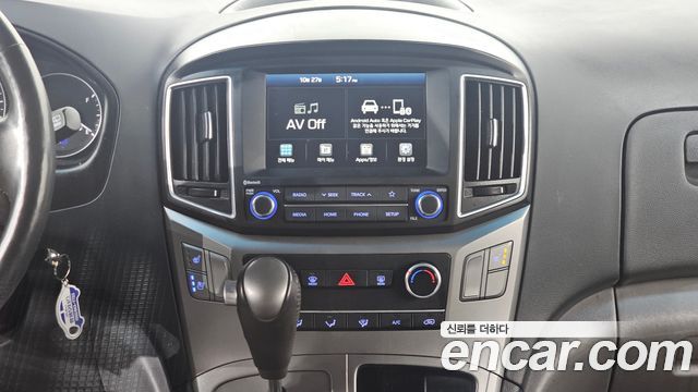 Hyundai Starex 2021 — photo 14
