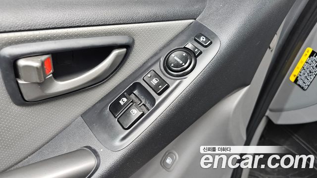 Hyundai Starex 2021 — photo 19