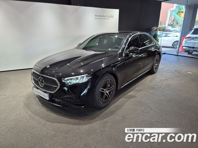 Mercedes-Benz E-Class 2026 — photo 1