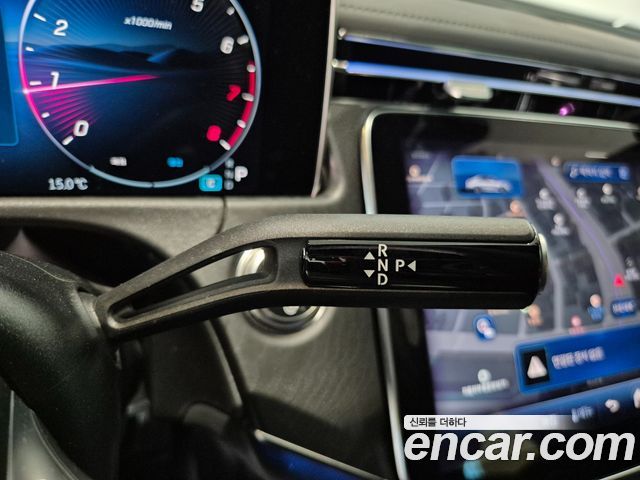 Mercedes-Benz E-Class 2026 — photo 9