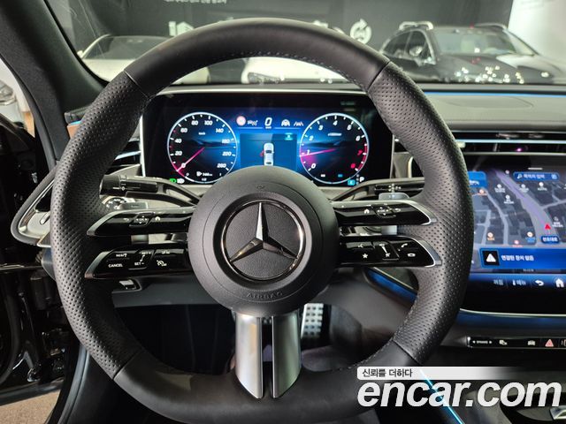 Mercedes-Benz E-Class 2026 — photo 15