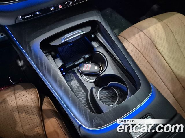 Mercedes-Benz E-Class 2026 — photo 17