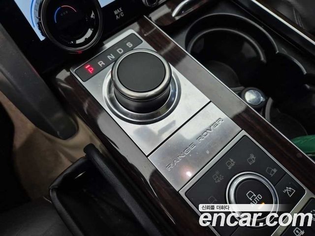 Land Rover Range Rover 2016 — photo 8