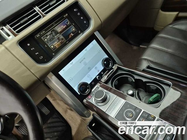 Land Rover Range Rover 2016 — photo 10