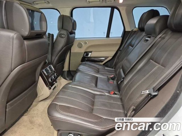 Land Rover Range Rover 2016 — photo 12