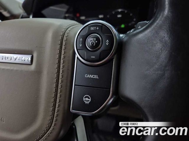 Land Rover Range Rover 2016 — photo 16