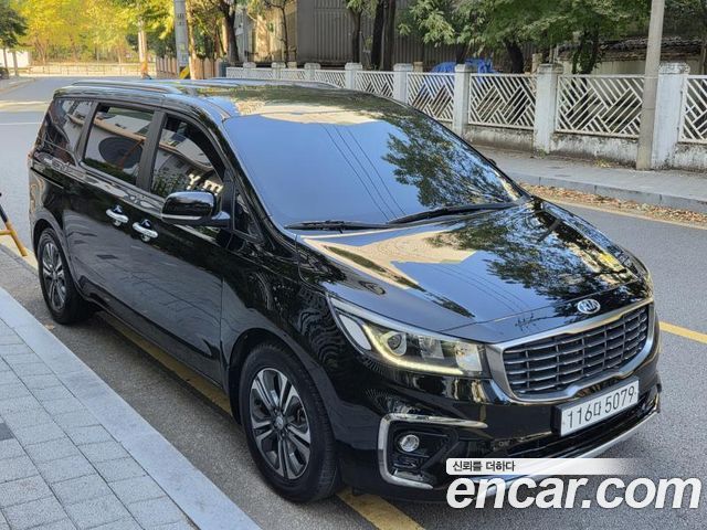 Kia Canival 2019 — photo 6