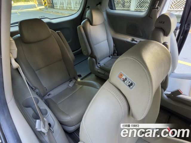 Kia Canival 2019 — photo 13