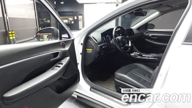 Hyundai Sonata 2020 — photo 13