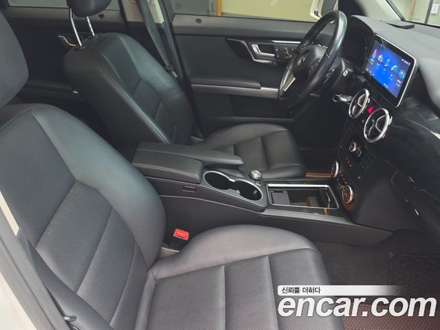 Mercedes-Benz GLK-Class 2015 — photo 12