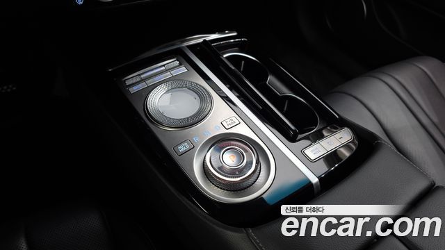 Genesis G80 2022 — photo 9