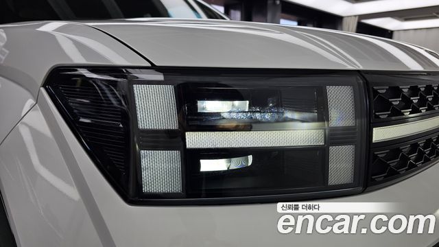 Hyundai Santafe 2024 — photo 8