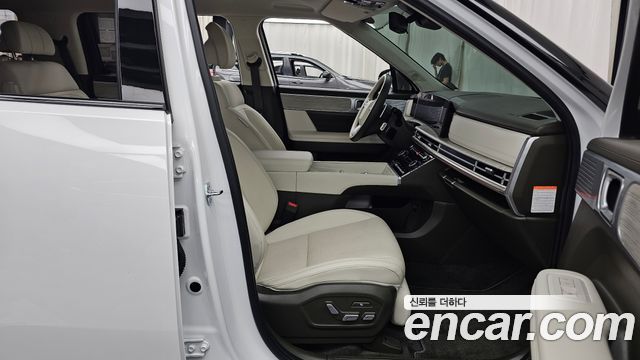 Hyundai Santafe 2024 — photo 16