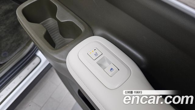 Hyundai Santafe 2024 — photo 37